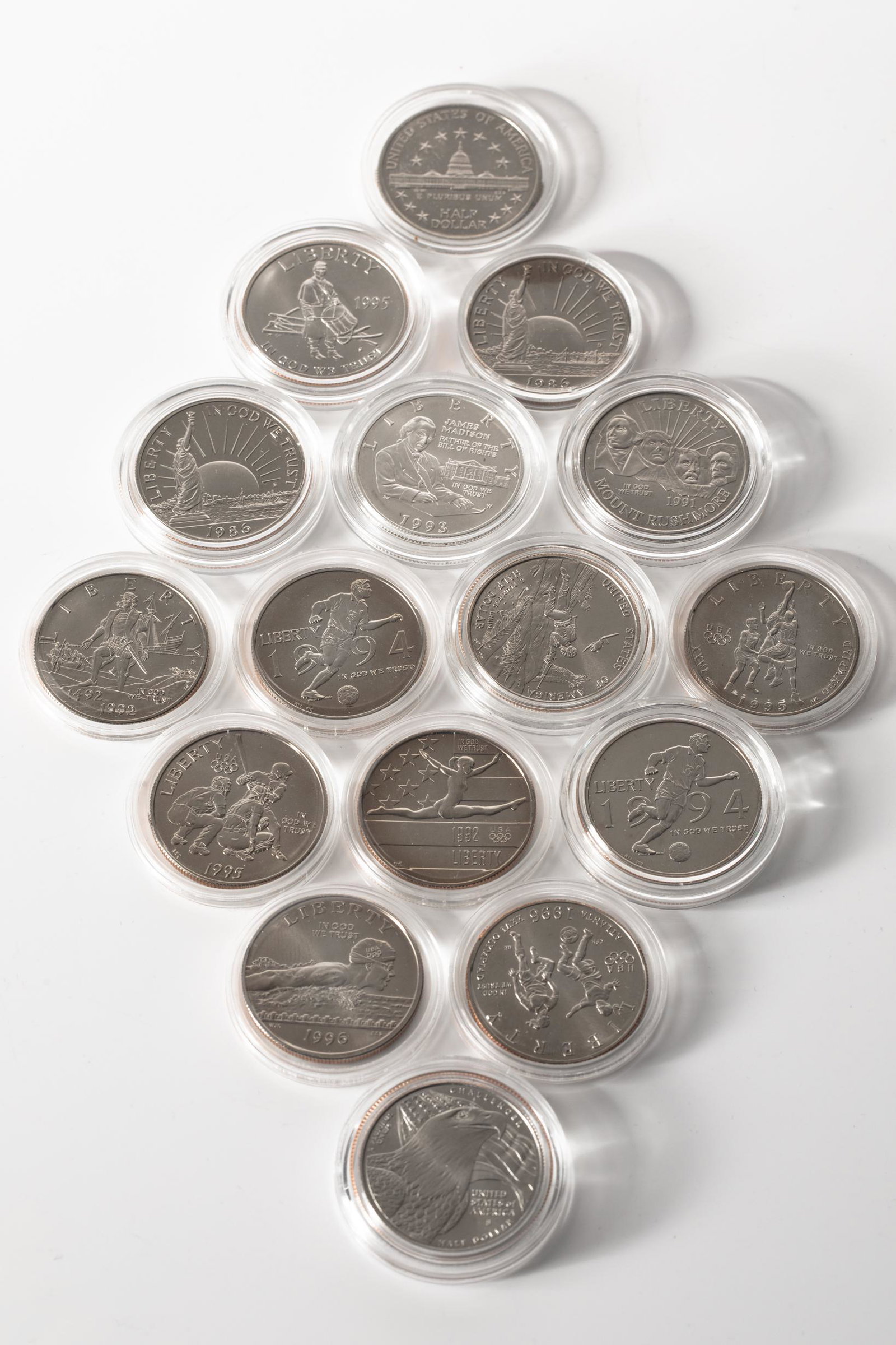 16 x Half dollar 1986-2008: 2x 1/2 dollar USA. 1986. A Nation of Immigration. PP (S) + ST (D) 1/2 Dollar USA. 1989. Bicentennial of the Congress. 1789-1989. 1/2 dollar USA. 1992. D. XXV. Olympic Games 1992 Barcelona. Gymnastics.