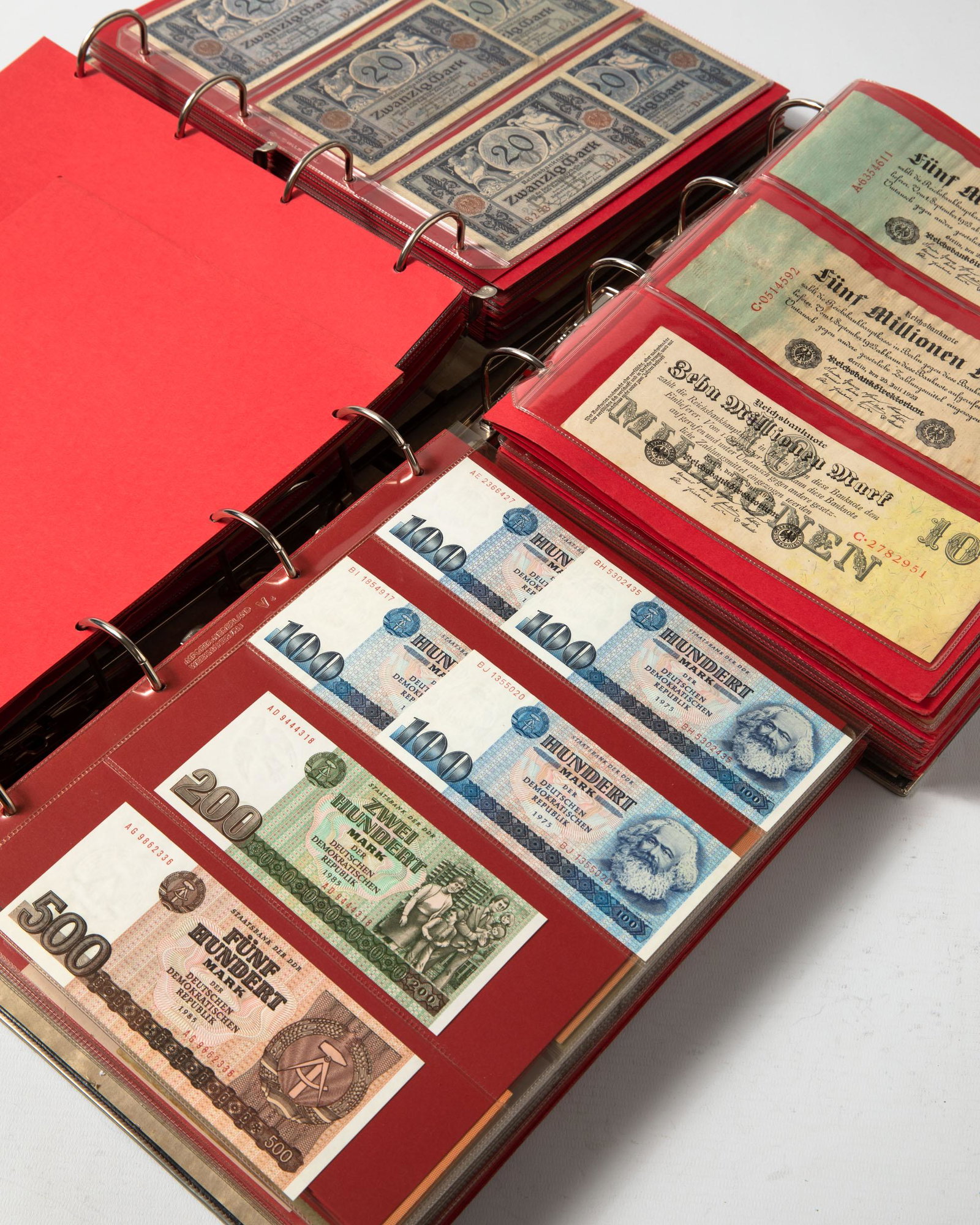 3 Albums, different bank notes from Germany: The 3 albums contain various banknotes from 1871-1996, from Allied occupation, German Bundesbank, German Democratic Republic (+ LPG), occupation issues I.+II. World War I, Wehrmacht issues, German Rei