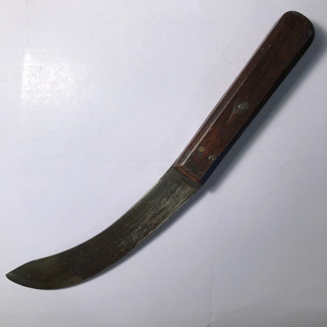 I. Wilson Skinning Knife.   (K2). (1 of 5)