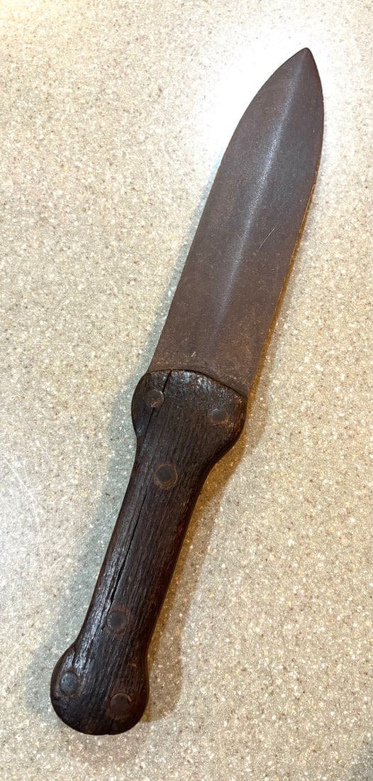Fur Trade Beaver Tail Dag Knife (1 of 8)