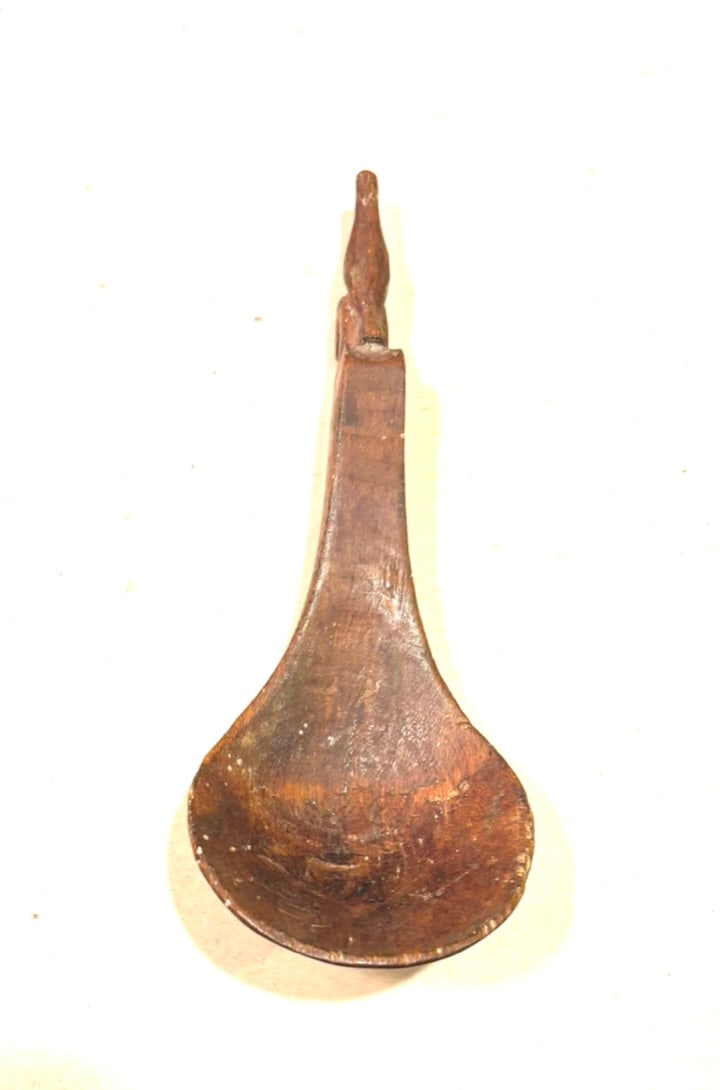 18th Century American Indian Effigy Medicine Ladle. (1 of 14)