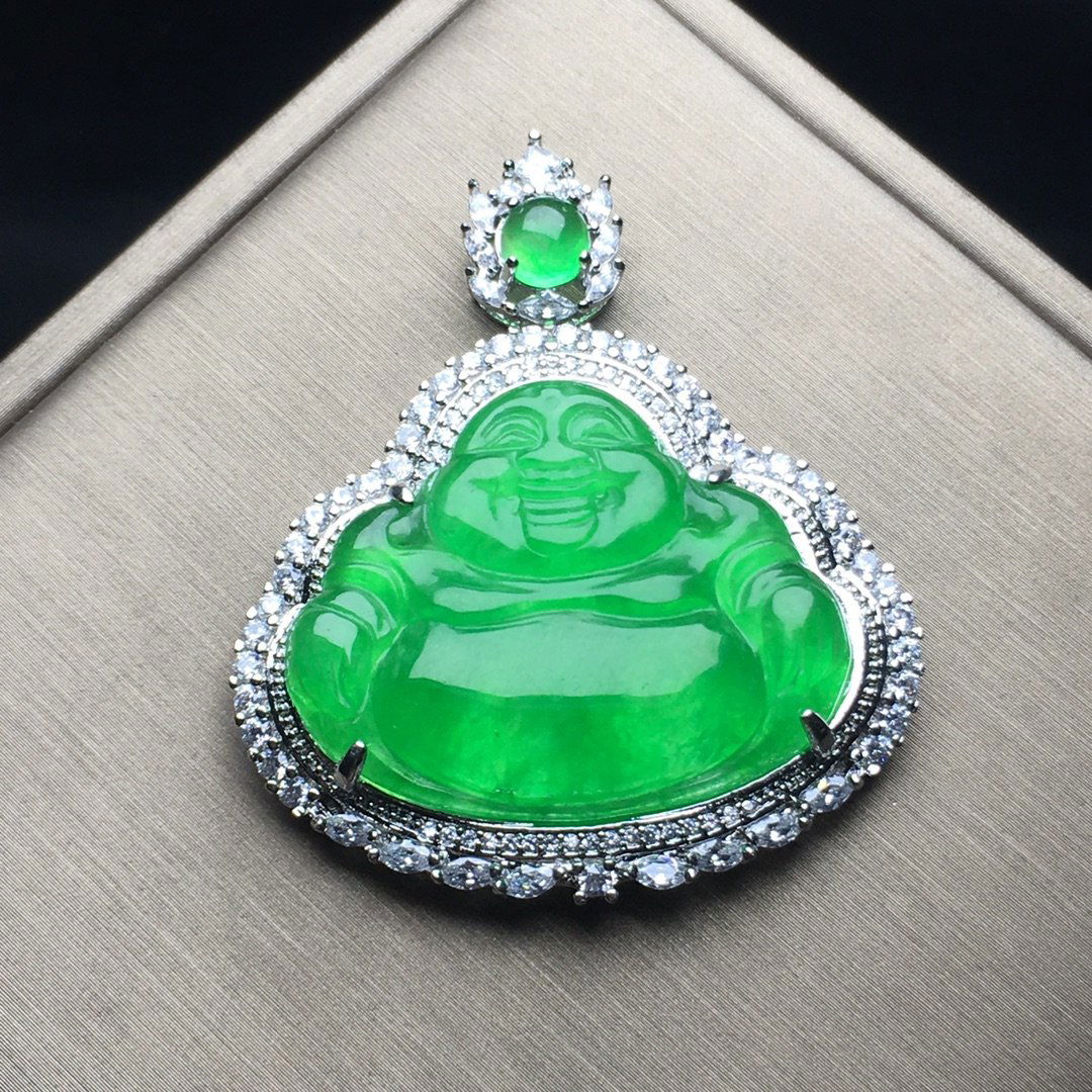 Ice floating flower inlaid Buddha (1 of 7)