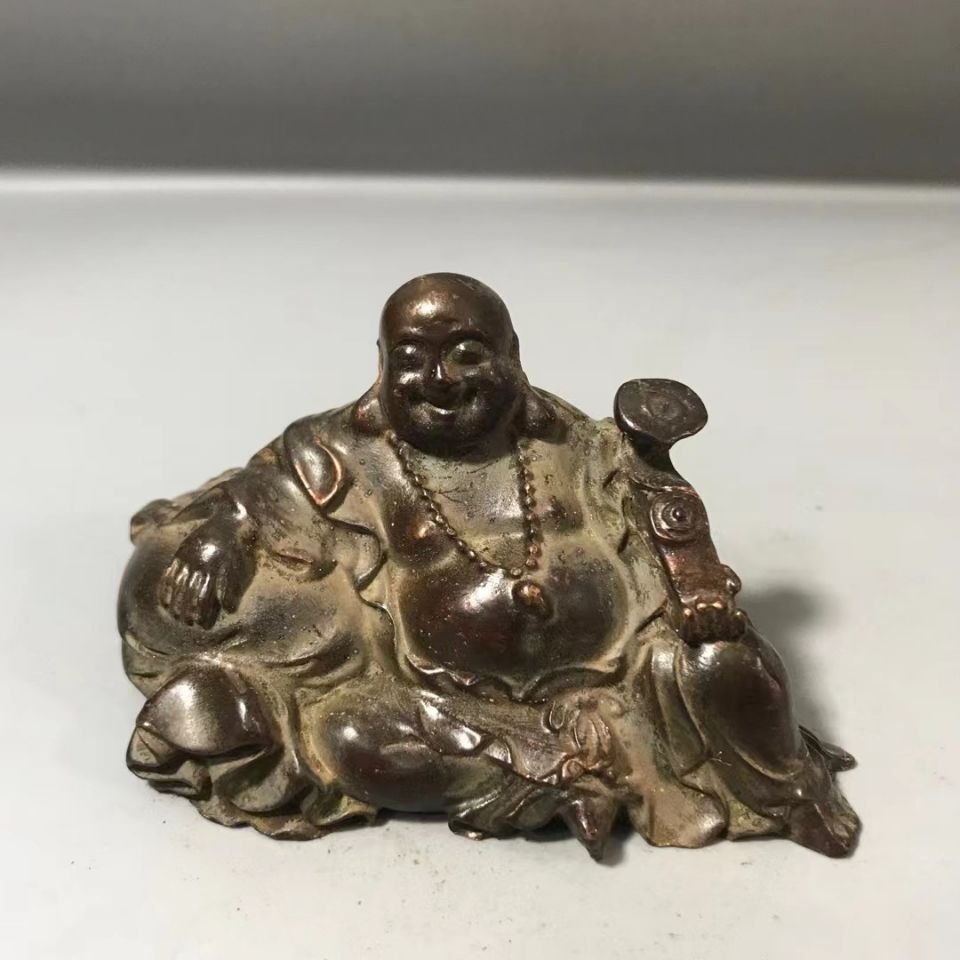 Bronze statue of Maitreya Buddha statue: Bronze statue of Maitreya Buddha statue The item is well preserved. Excellent quality, round and shiny, perfect
