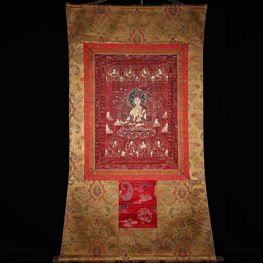 Hand-painted natural pigments and gold-painted "Big White Umbrella" Buddha statue thangka: Hand-painted natural pigments and gold-painted "Big White Umbrella" Buddha statue thangka Items are brightly colored and beautifully patterned. Great culturalatmosphere