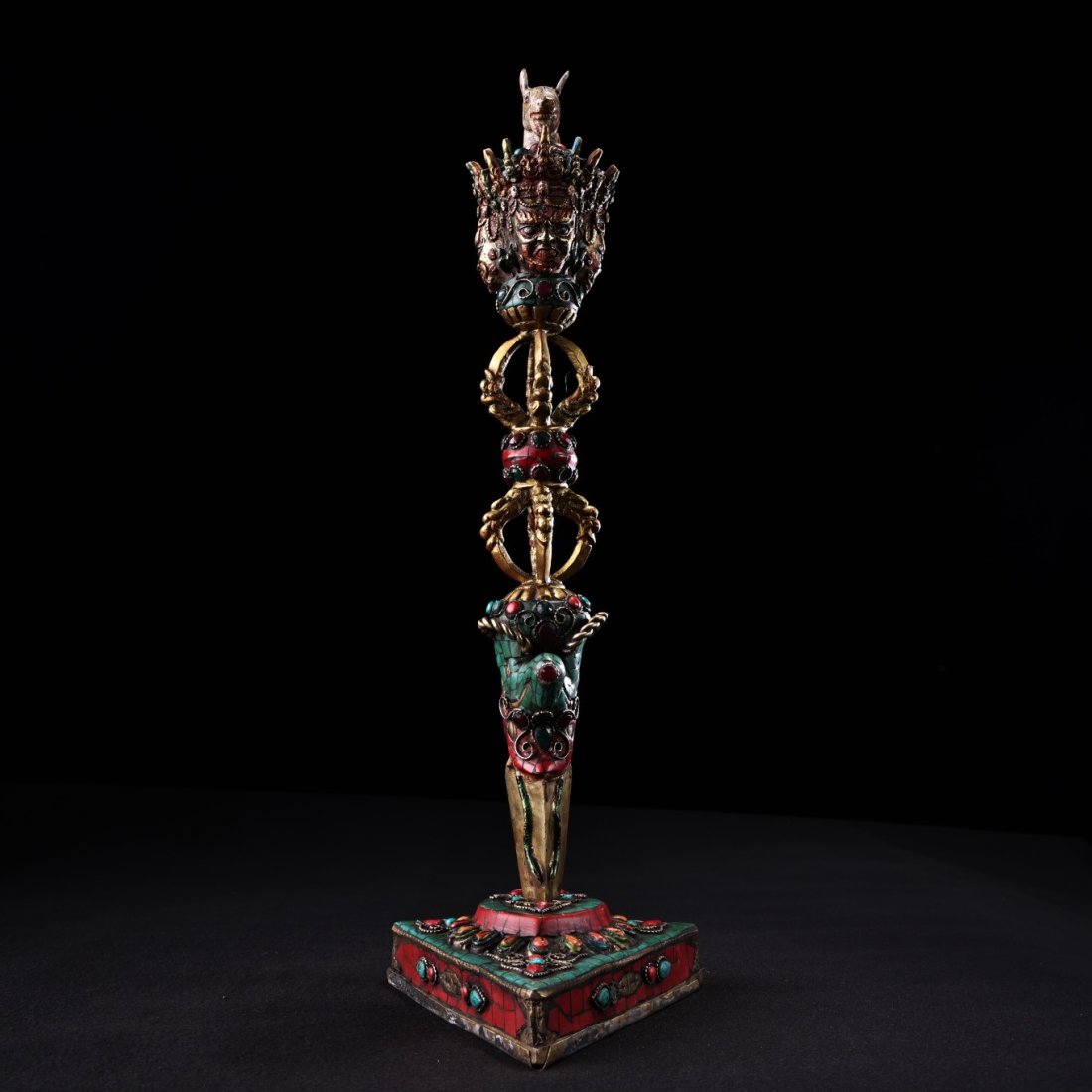 Pure Copper Inlaid Gemstone Painted Esoteric Horse Head Vajra Subduing Magic Pestle: Tibet collects pure copper Tibetan craft inlaid with gemstones and painted gold Tantric horse head Vajra descending magic pestle magic weapon town house evil tool well preserved and exquisite workmans