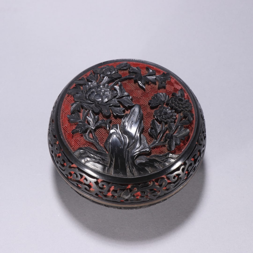 Cloisonné Enamel Decorated Copper Trunk Box with Patterned Lid (1 of 9)