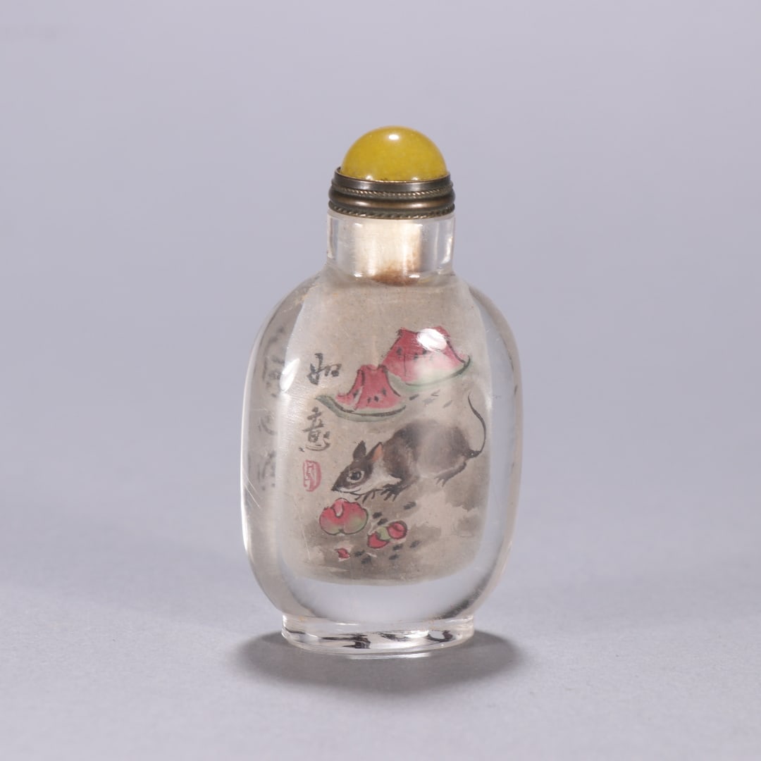 Qing Dynasty style crystal inside-painted longevity and good fortune snuff bottle: Qing Dynasty style crystal inside painted Fushou Ruyi snuff bottle Specifications: Height 5.8cm Width 3.1cm Weight 40g