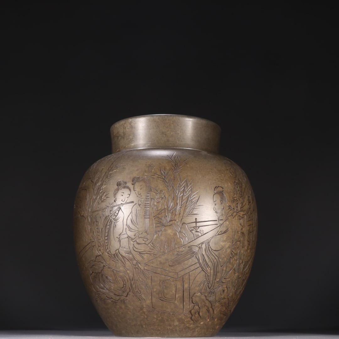 San Shi Zang Mao Inscribed Character Story Tea Canister: San Shi Zang Mao inscribed with figures story tea canister Specifications: Height 18.8cm Width 15.4cm Weight 1199.8g