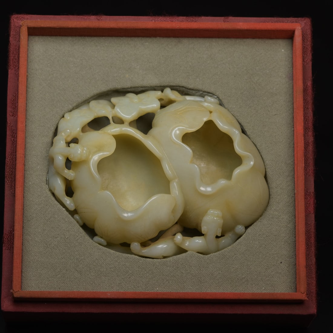 Hetian jade brush washer (1 of 9)