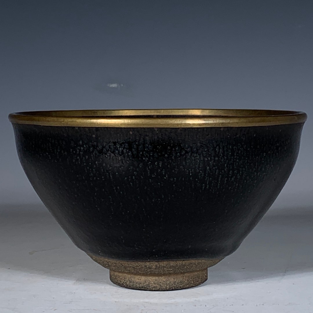 Jian kiln black rabbit hair teacup with gold rim (1 of 9)