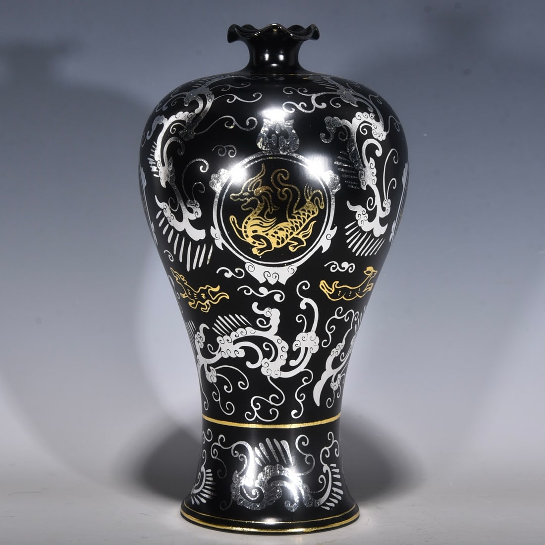 Song Ru kiln black glaze with gold and silver painted four mythical beasts plum vase: Song Ru kiln black glaze with gold and silver painted four mythical beasts pattern plum vase, 26 cm in height, 15 cm in diameter.