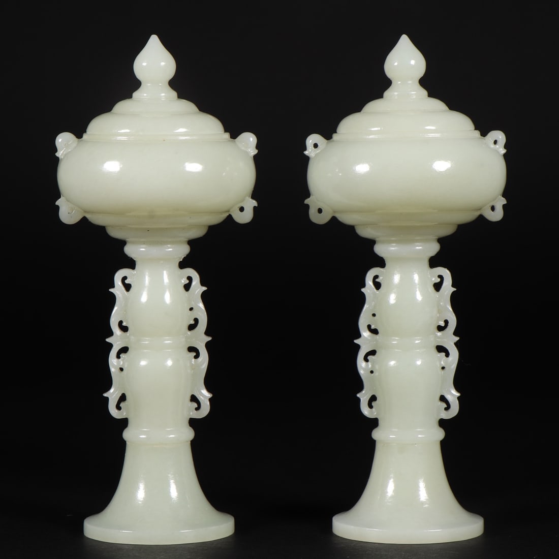 Qing, a pair of Hetian jade incense burners with five offerings. (1 of 9)