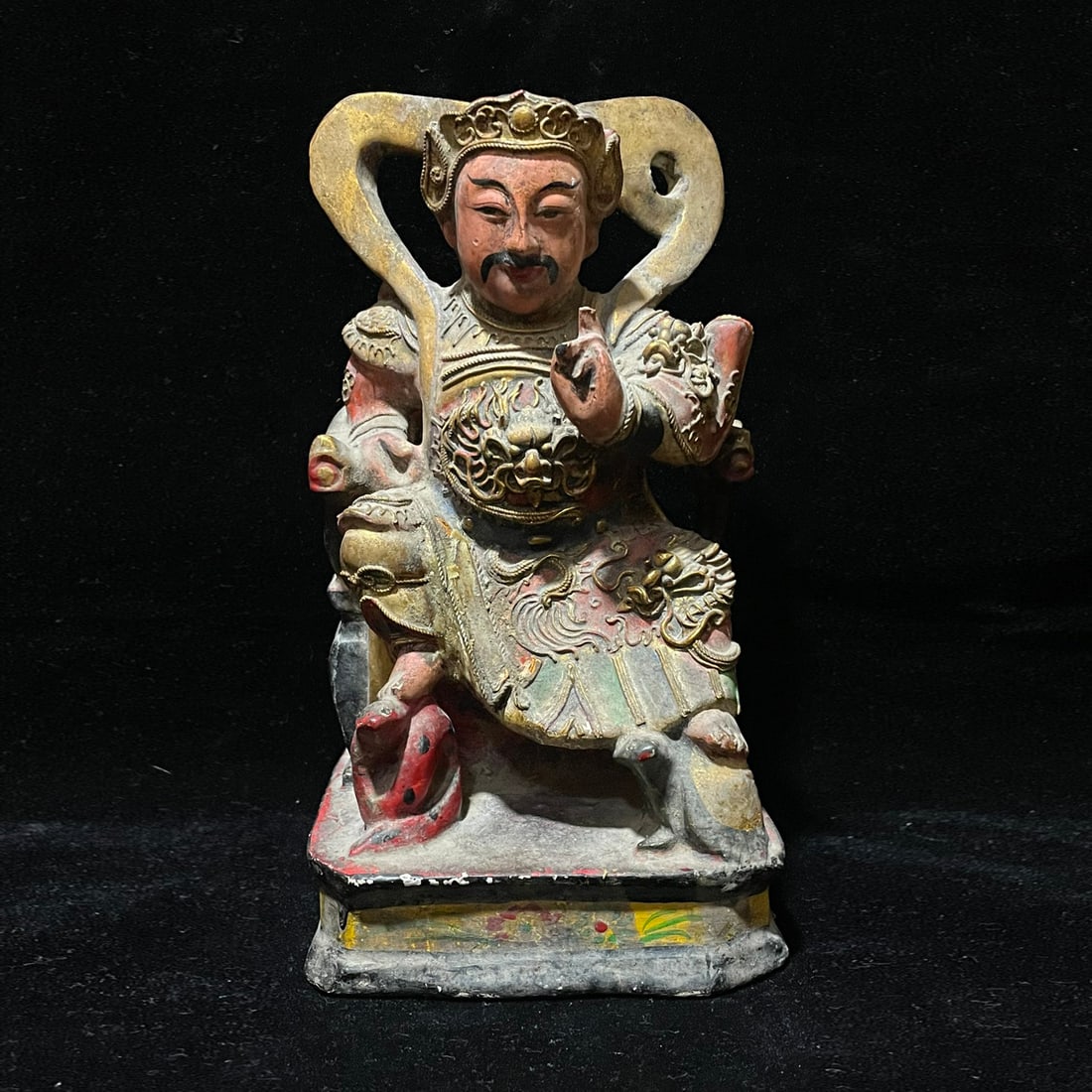 Qing Dynasty carved Nanmu wood statue with painted and gilded image of the Jade Emperor for home (1 of 9)