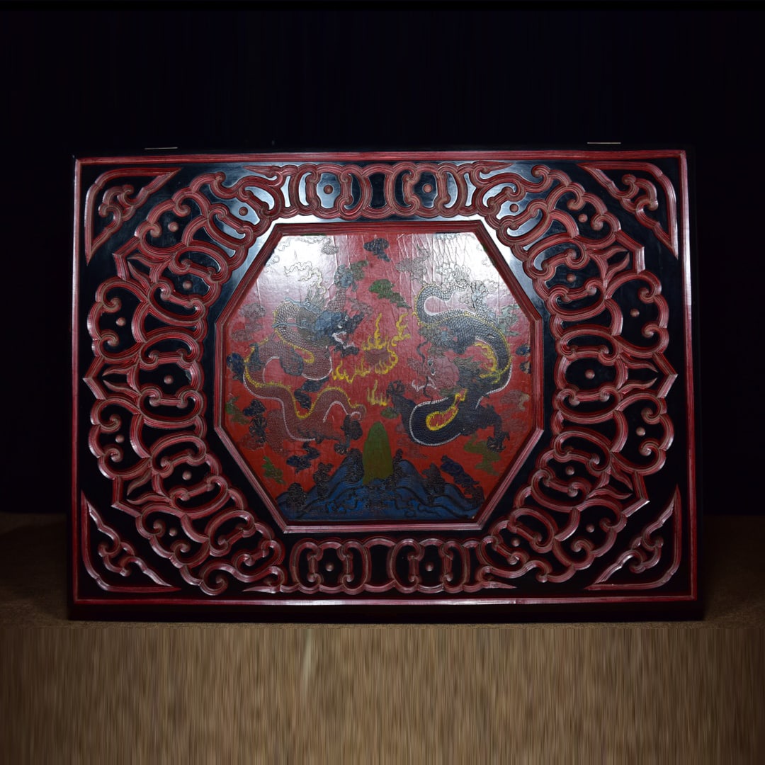 Lacquerware box (1 of 9)