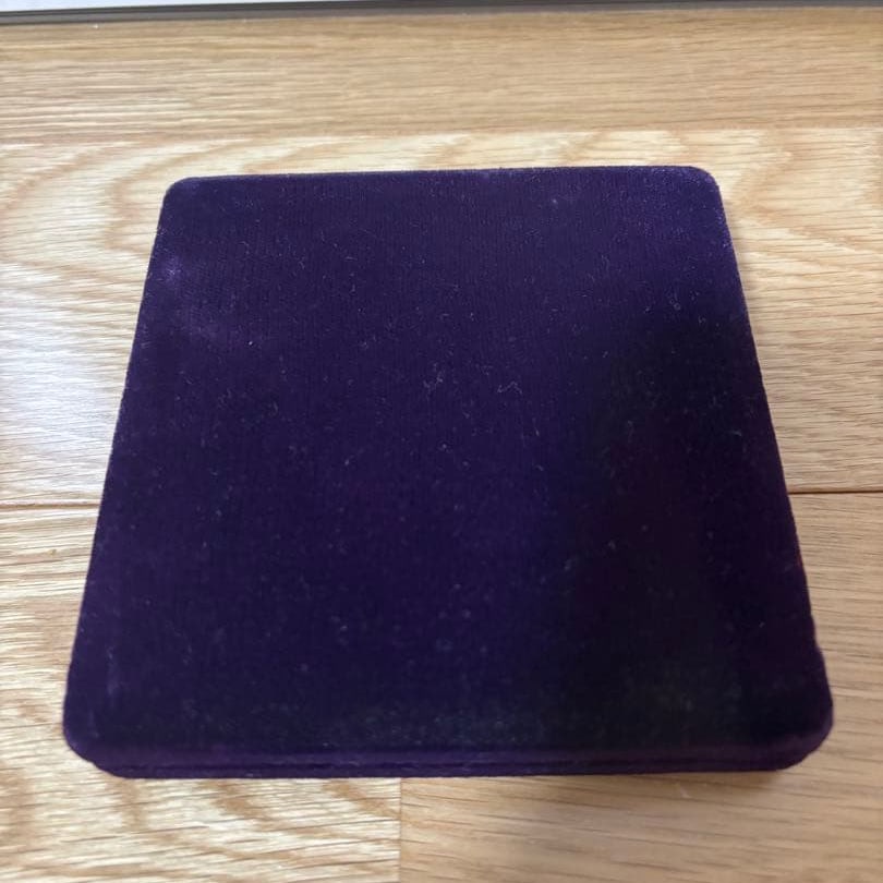 A box commemorating the 50th anniversary of the emperor's reign. (1 of 4)