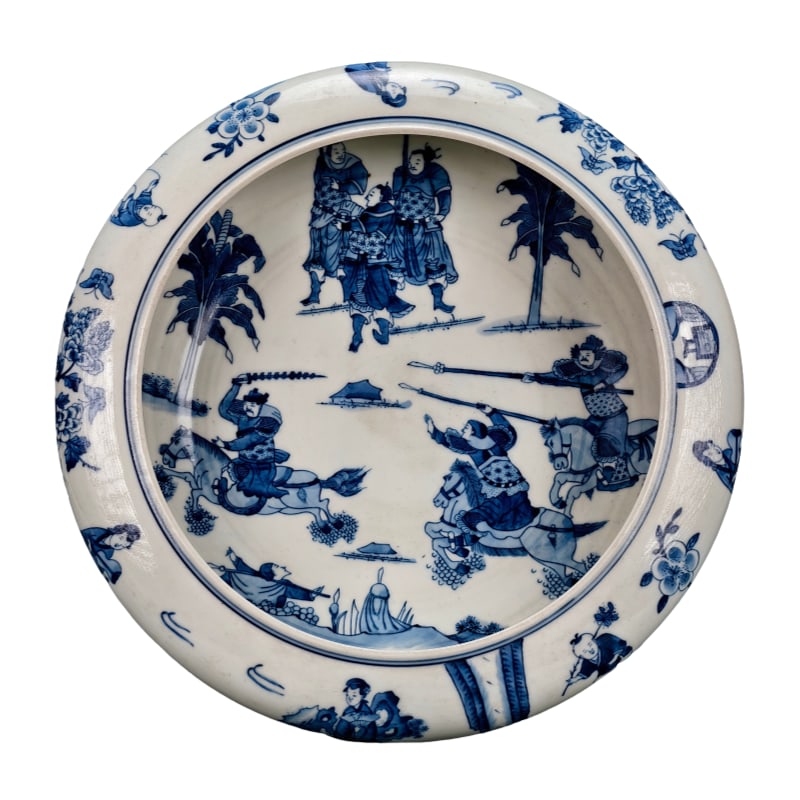 Qing Dynasty Kangxi period blue and white porcelain brush washer with figures from traditional opera (1 of 10)