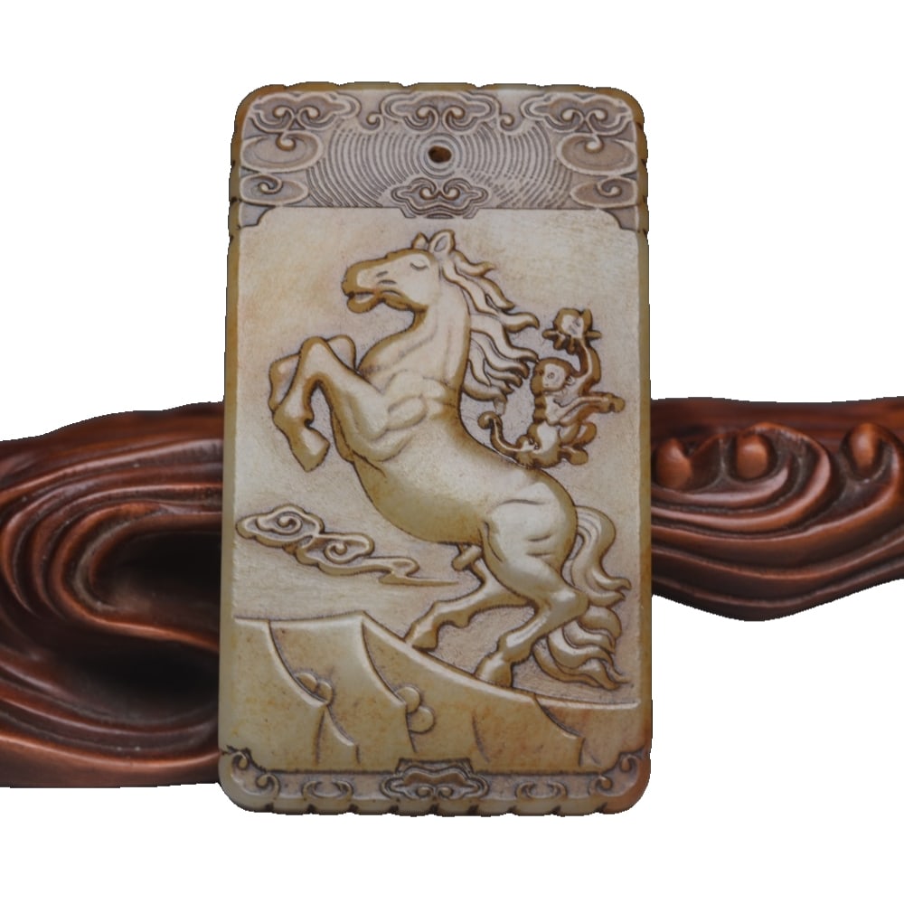 Old Hetian jade horse pendant (1 of 10)