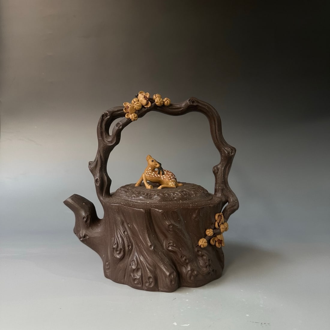 Pei Shimin - Plum Blossom Deer Ti Liang Hu Purple Clay Teapot (1 of 9)