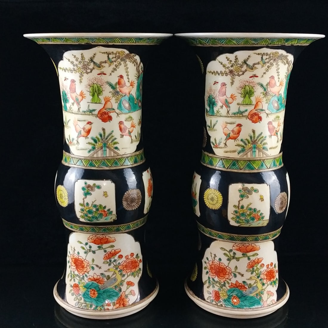 Pair of Qing Kangxi famille rose hand-painted flower and bird flower drums. (1 of 9)