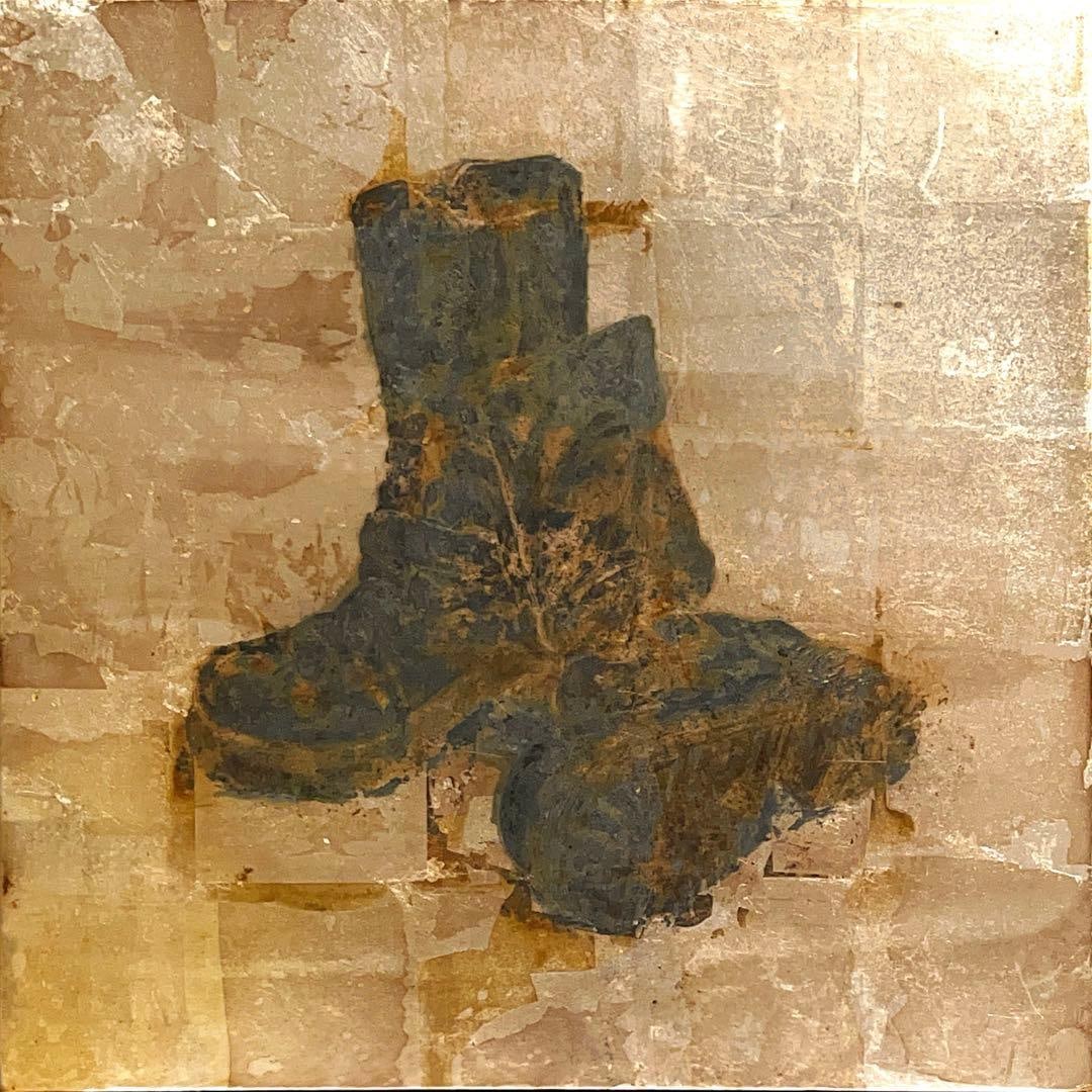 Japanese painting, silver foil, boots, wooden board, shoes. (1 of 3)