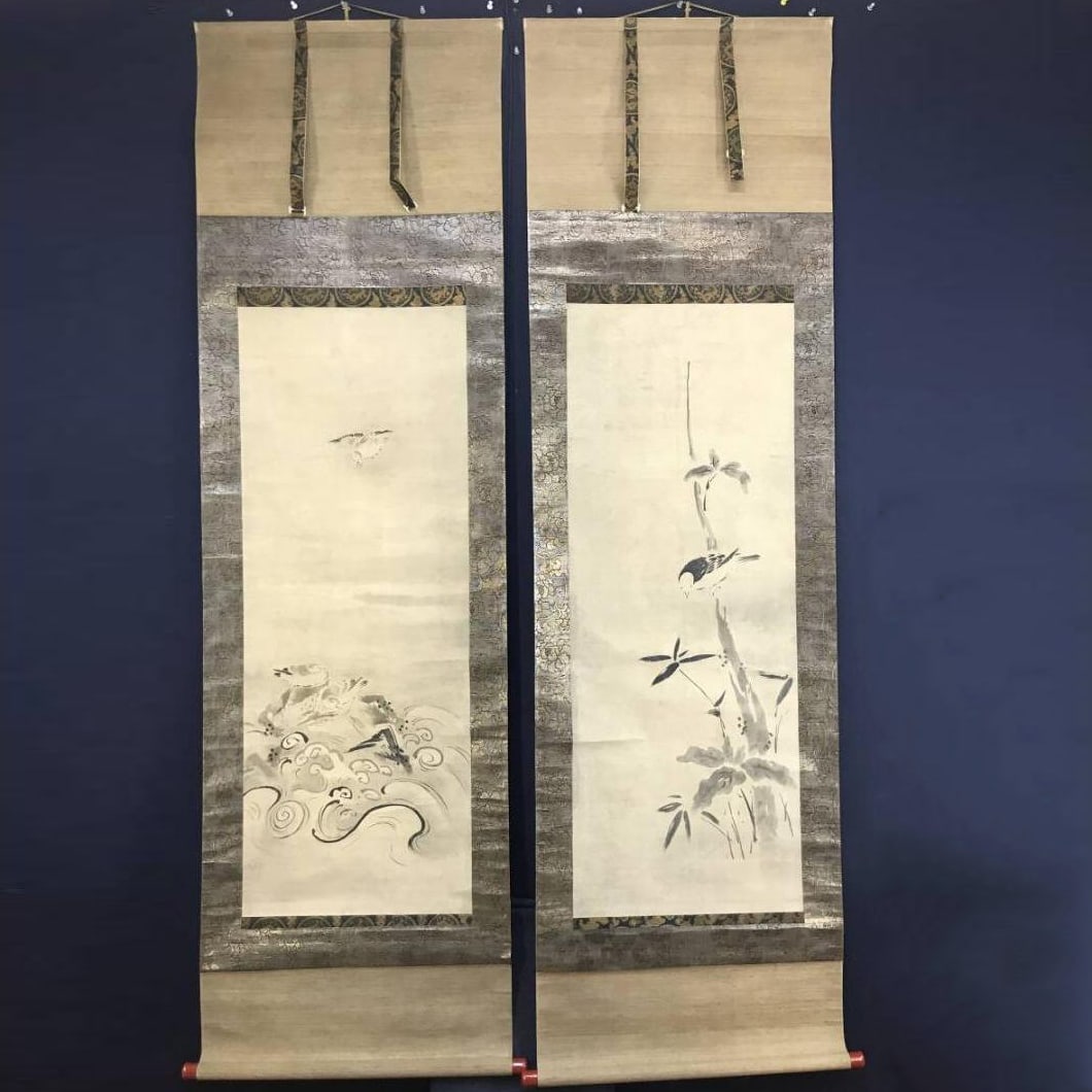 Authentic Work / Sesson Shukei / Depiction of Bulbul on Oak Island / Depiction of Plovers on Waves /: Authentic Work by Sesson Shukei Sesson (Sessho) Birth and Death: Circa 1492 (Ming Dynasty, Hongzhi Era) to 1589 (Tensho 17) Period: Late Muromachi/Sengoku Period Field: Painter Monk (Ink Painting) Ali