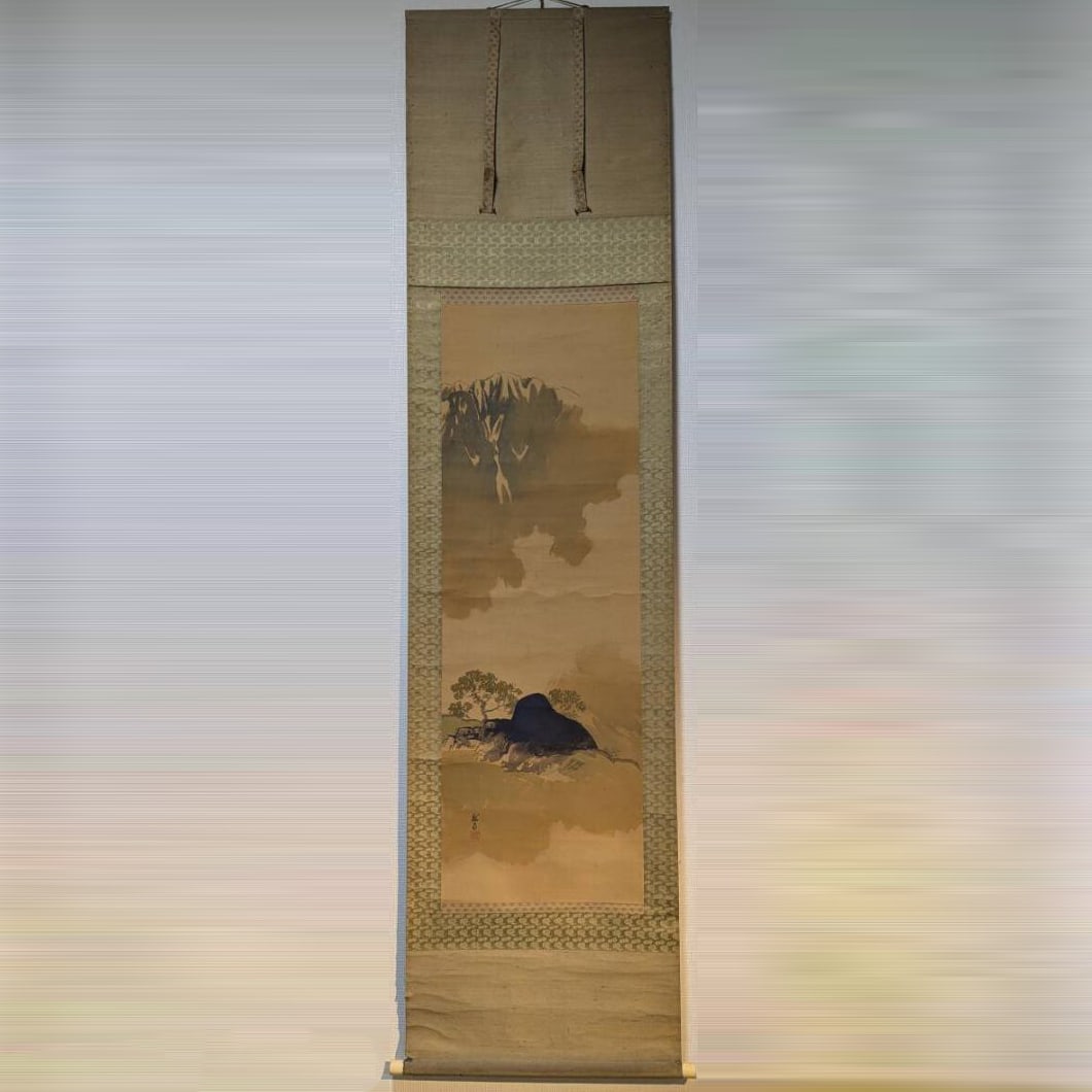 Kakejiku by Tomuro Rinsen, "Sankyo Yushu-zu" (The Tranquil Charm of a Mountain Retreat).: Tomuro Rinsen was born on February 8, 1887 (Meiji 20) in Hongincho, Kanda-ku, Tokyo. His real name was Jisuke. He initially studied under Hirata Ryokei and later under Kawai Gyokudo, where he mastered