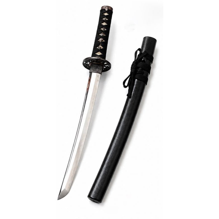 Wakizashi (Wakizashi) Replica Sword, Total Length 70cm, Black Scabbard, For Display Purposes: This is a wakizashi-style replica sword with a total length of 70 cm, featuring distinctive characteristics of a black scabbard and hilt. It is highly suitable for cosplay, display, or collection, pos