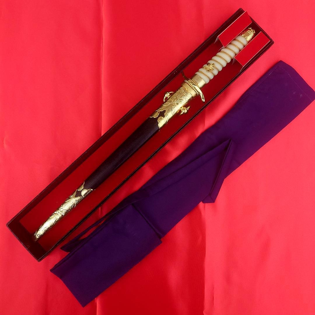 Japanese Navy short sword replica, imitation sword with scabbard and box set.: This is a curated collection item. Believed to be a replica of a Japanese naval officer's short sword. The blade is a mock sword, thus it cannot cut. Comes with a dedicated sword bag and a paper box. 