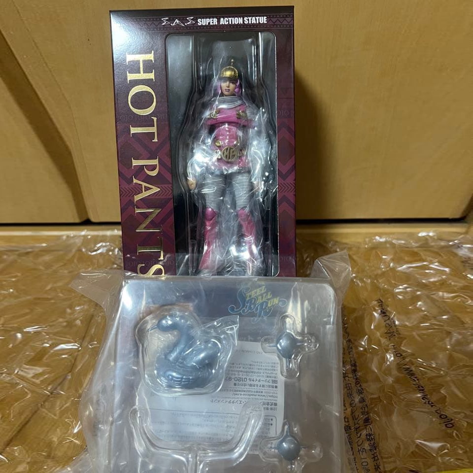 WF Limited Edition Super Action Statue Hot Pants from "JoJo's Bizarre Adventure" with Bonus Special (1 of 3)