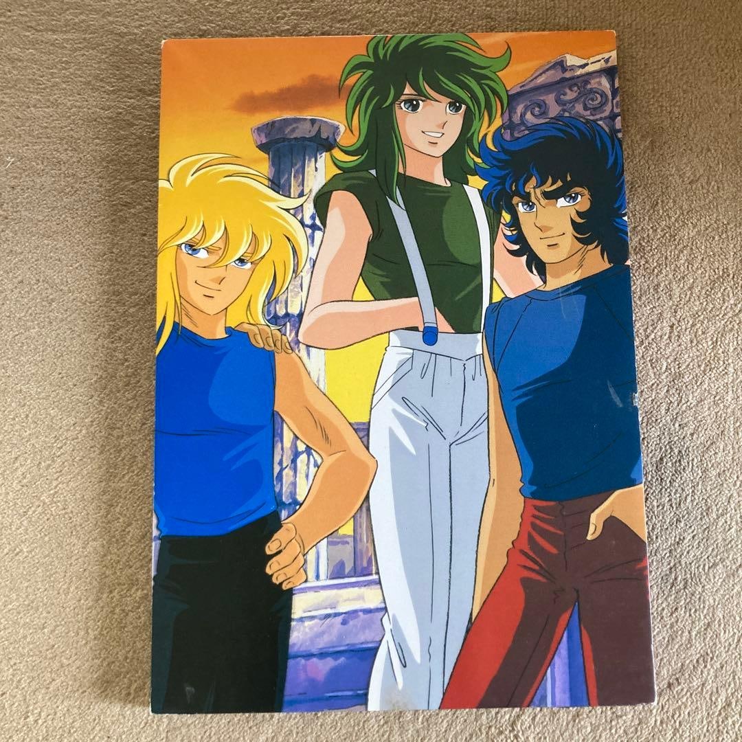 Saint Seiya Art Panel: This is an art panel depicting characters from "Saint Seiya," accompanied by a wooden frame. Title: Saint Seiya Specifications: Wooden panel Characters: Shiryu, Shun, Hyoga