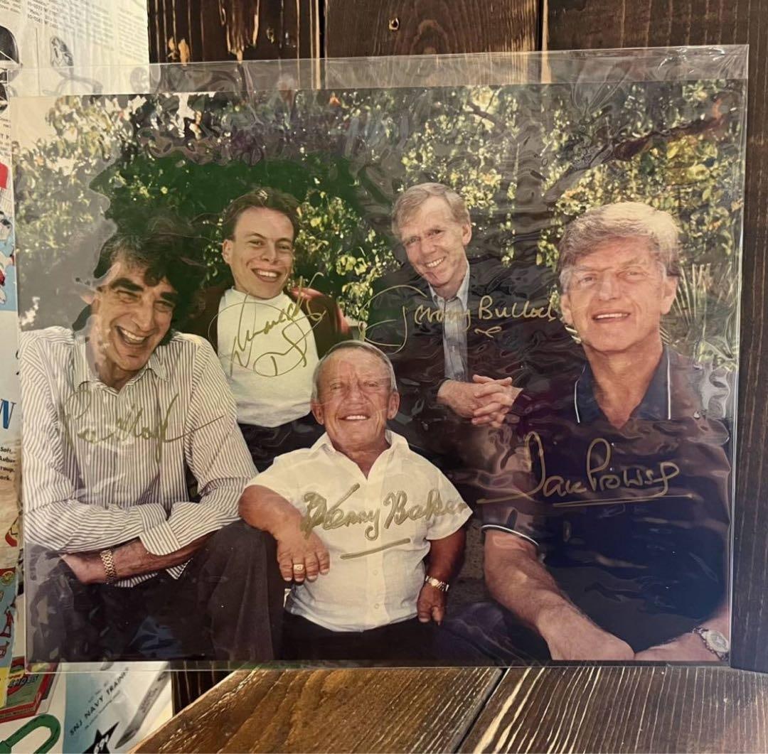 STAR WARS/Star Wars Signed Edition "Portrait": The 1977 blockbuster science fiction film "Star Wars"! This is a group photo personally signed by five actors who played roles in Star Wars! (Starting from the top left, moving right) Ewok character: 