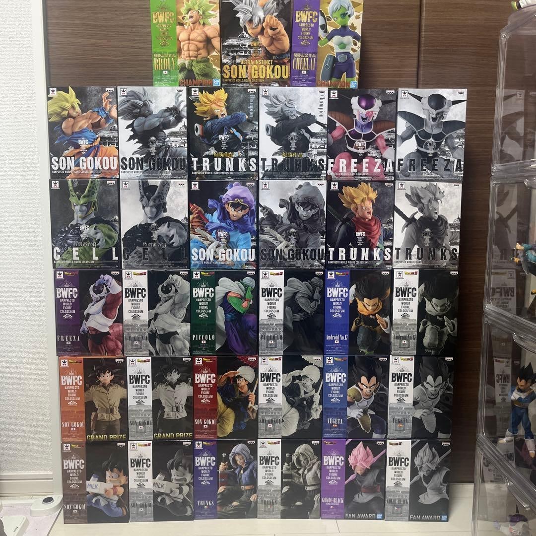 Dragon Ball Shaping Tenkaichi Budokai Rare BWFC Complete Set of 33 Pieces: This is a brand-new, unopened complete set of BWFC. It has been properly preserved. The BWFC Zoukei Tenkaichi Budokai 1 + 2 winning works, totaling 33 pieces.