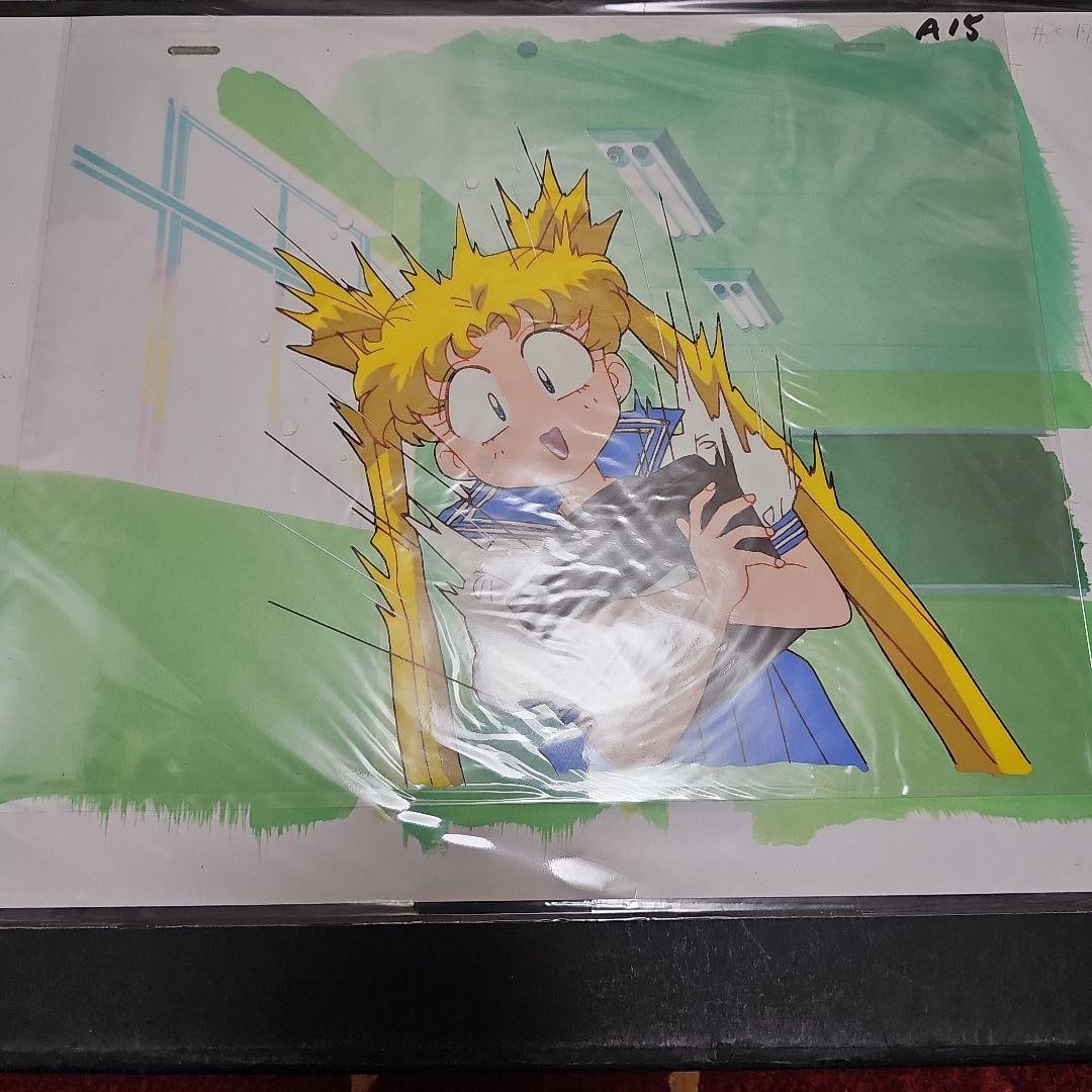 Original artwork and background paintings of "Sailor Moon" featuring Tsukino Usagi.: This is an original drawing used in a television animation. It is 30 years old, but it is in good preservation condition.