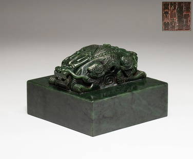 Chinese Qing Dynasty Hetian jasper seal: H:8.5cmï¼ŒW:13cmï¼Œweightï¼š2373.5g