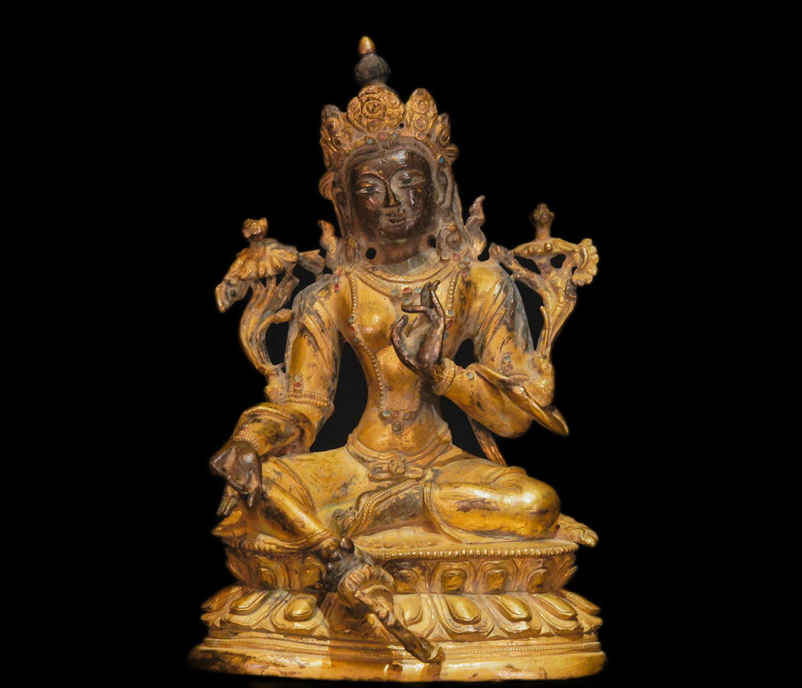 Chinese Qing Dynasty bronze gilt Buddha statue (1 of 10)