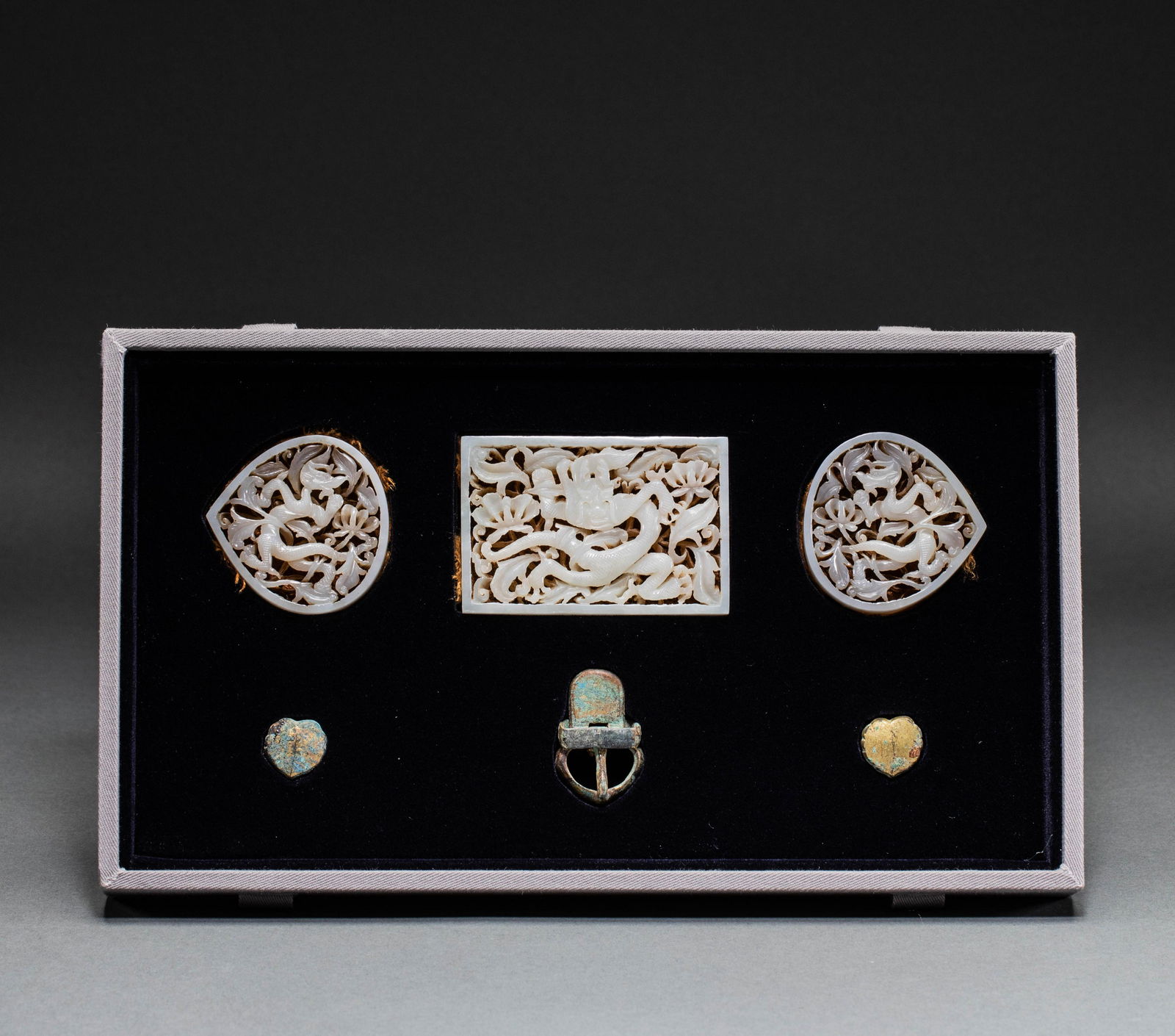 Hetian Jade Accessories Of Song Dynasty China