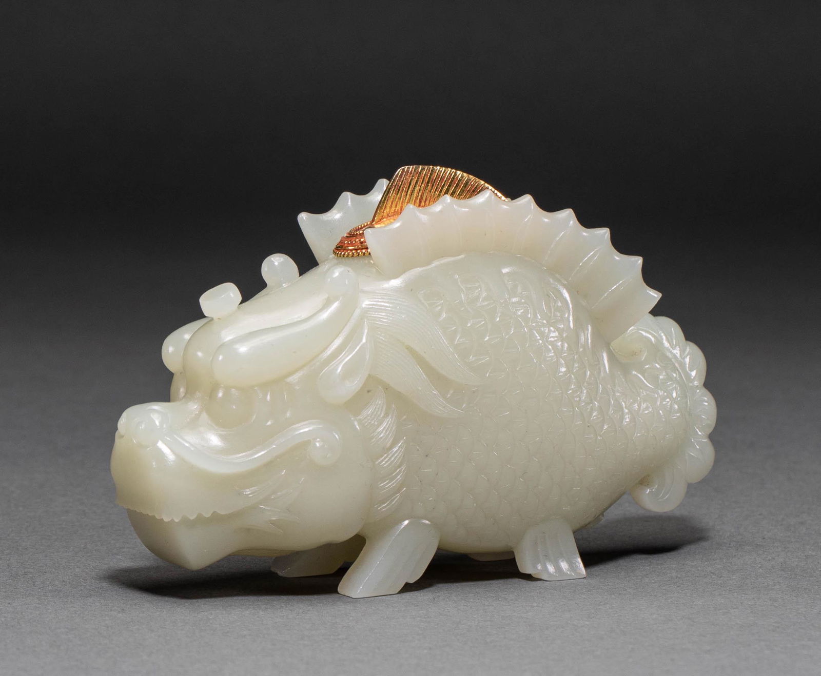 Chinese Liao Dynasty Hetian Jade Capricorn box (1 of 10)