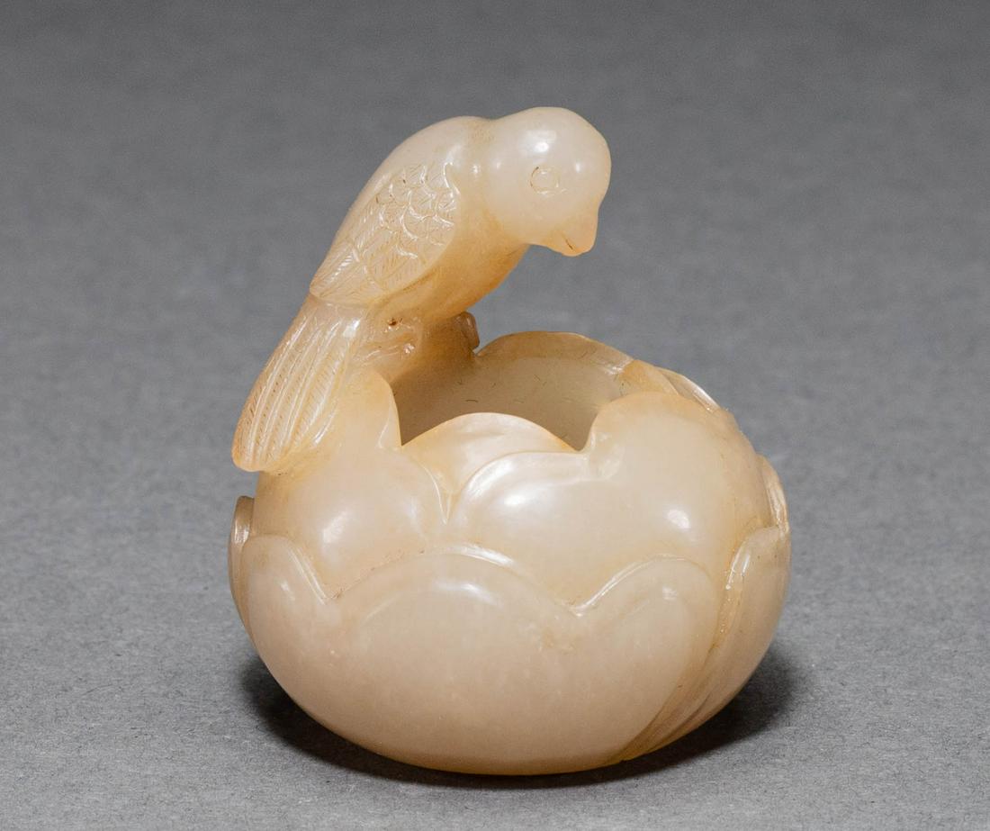 Chinese Song Dynasty Hetian jade pen wash (1 of 8)