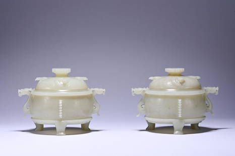 A pair of jade censer and cover,Qing dynasty: Height3.7in,length4.9in,width4.1in,caliber2.6in,