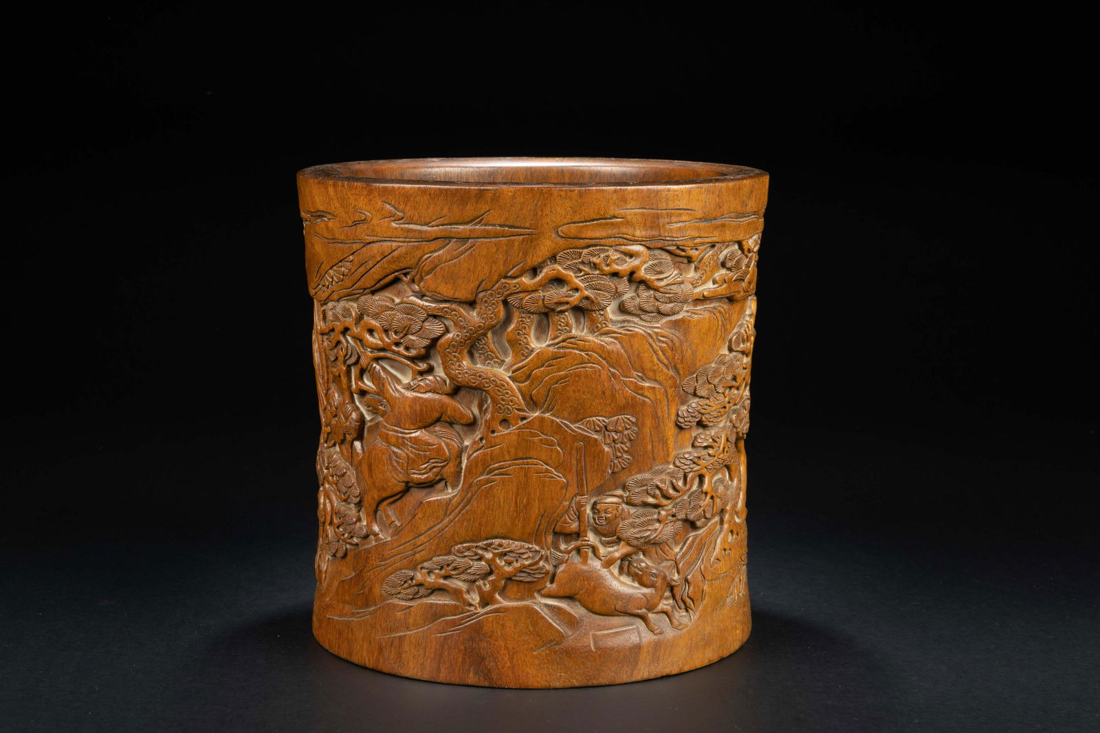 Qing dynasty pen container bamboo carving (1 of 7)