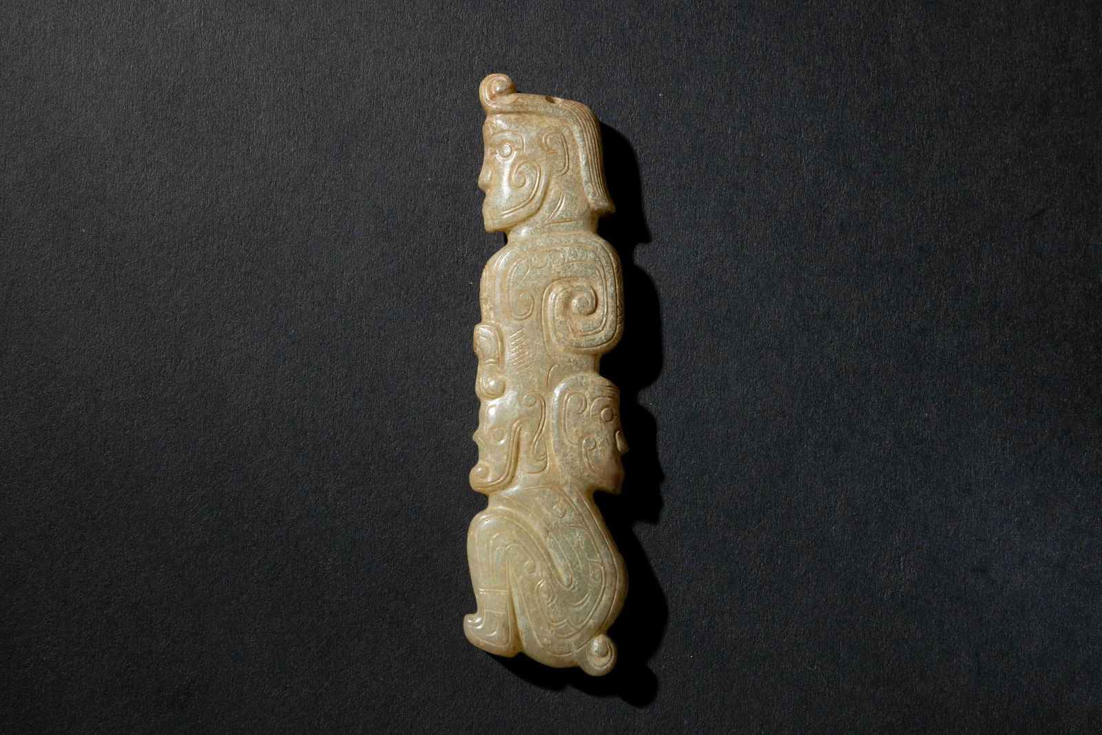 West zhou dynasty  jade creature with double human faces (1 of 7)