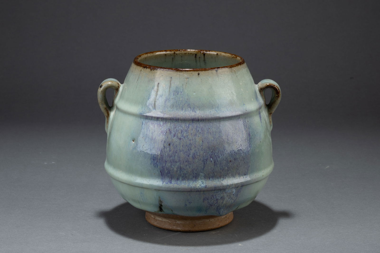 A jar, Yuan dynasty, Jun kiln (1 of 4)