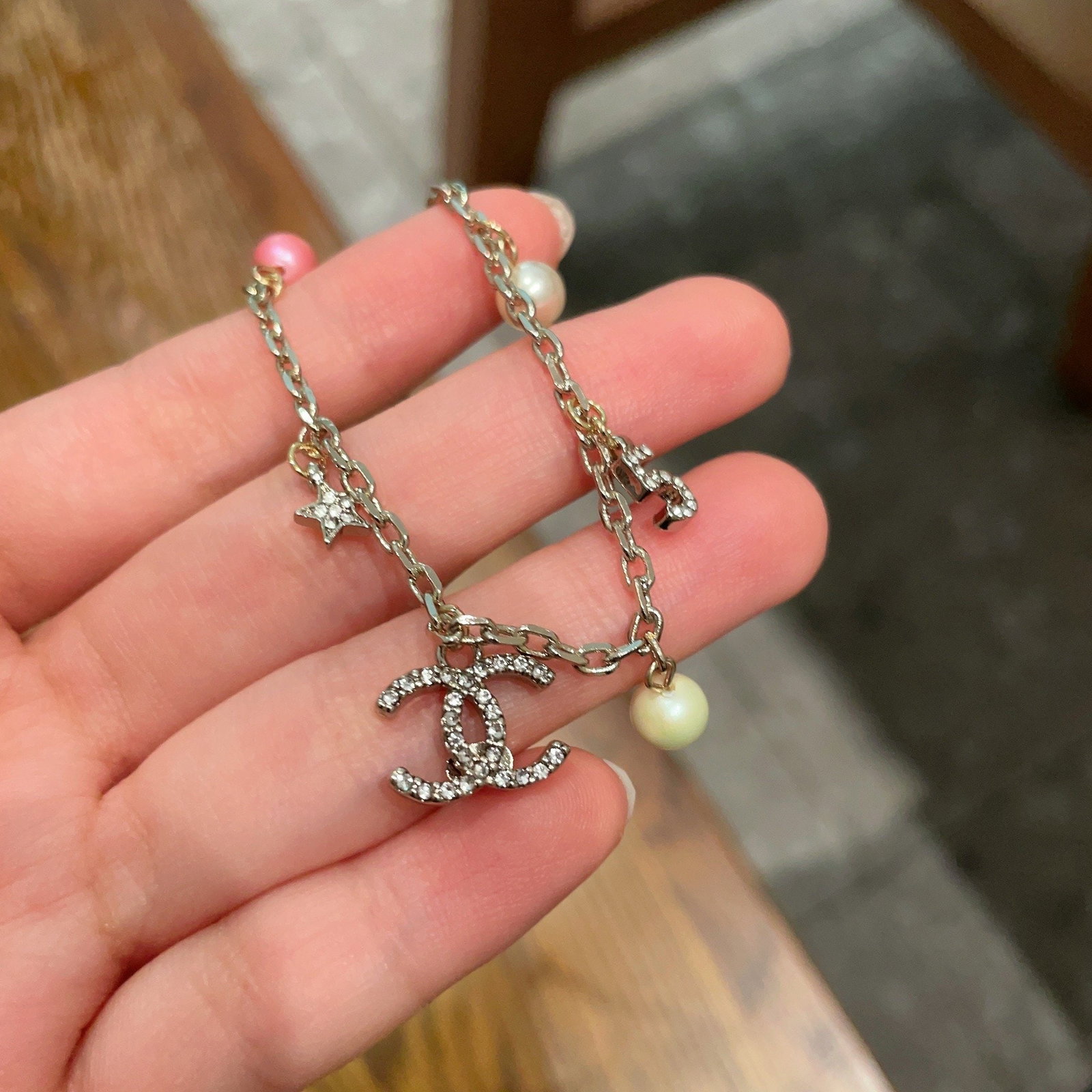 Chanel vintage bracelet: This vintage Chanel bracelet is exquisite, elegant, and exudes sophistication. A wonderful gift for you or your loved one. We offer consoiled shipping for all goods to our domestic and international c