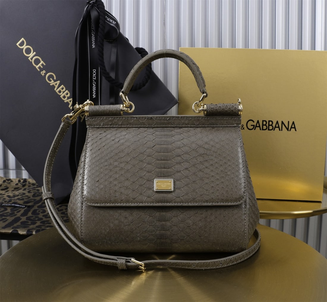 Dolce & Gabbana (1 of 8)