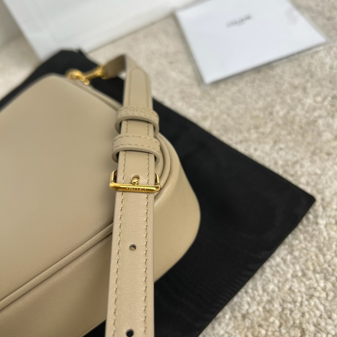Celine - 9