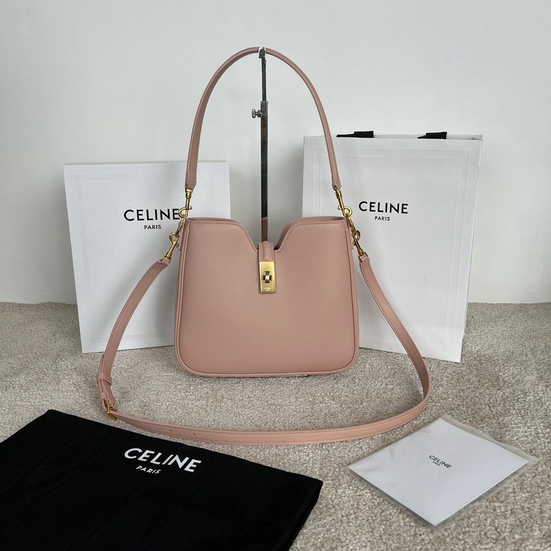 Celine: CAMILLE 16 SOFT Small Light Peach Handbag, Smooth Calfskin Leather (Dimensions: 24.5 x 21.5 x 5 cm). This model cannot accommodate larger smart tablets such as iPads. Calfskin leather, sheepskin leath