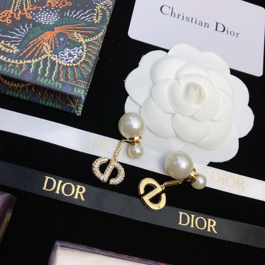 Dior vintage earrings (1 of 8)