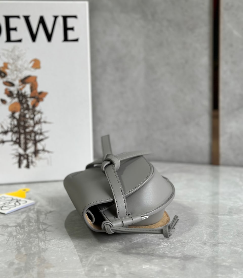 LOEWE - 5