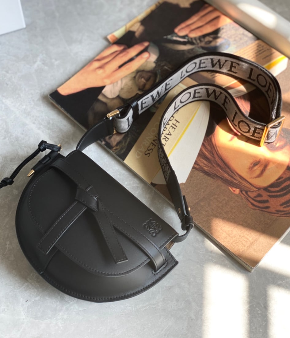 LOEWE - 4