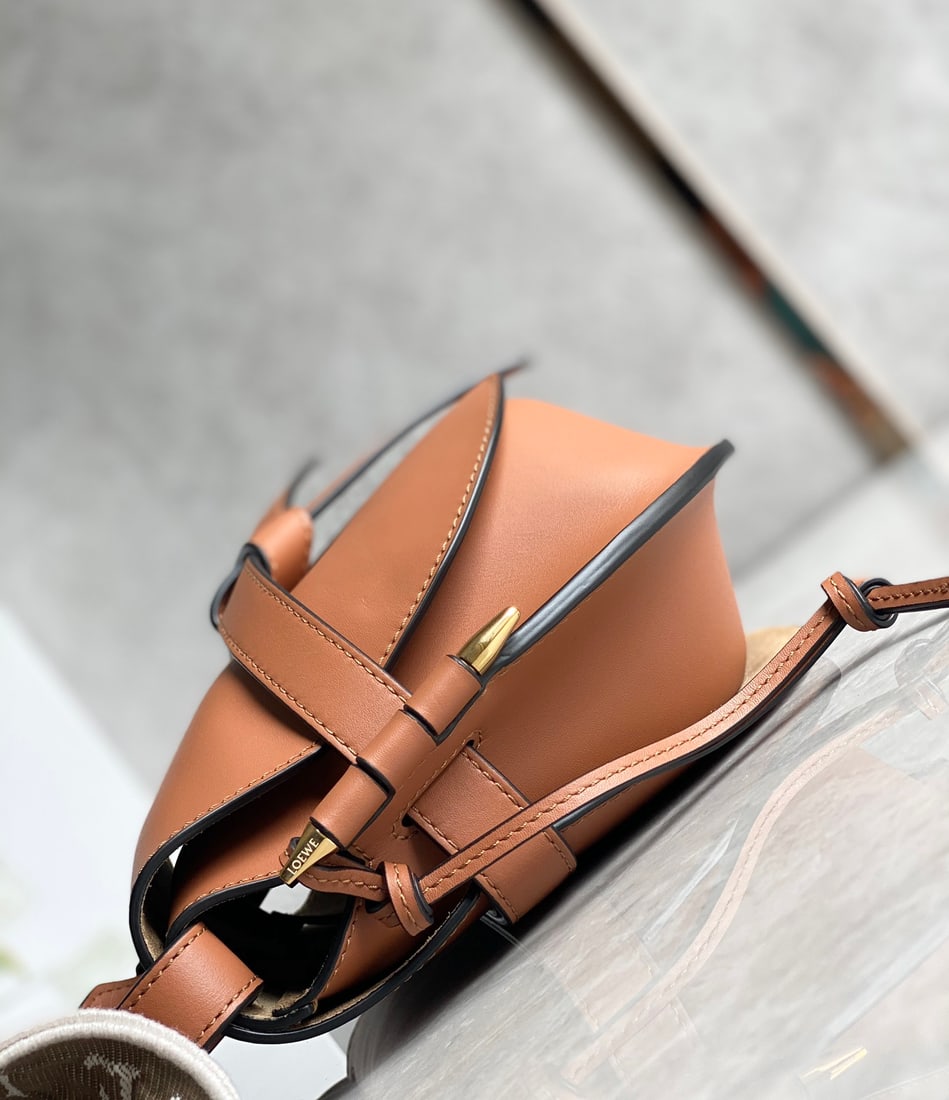 LOEWE - 2